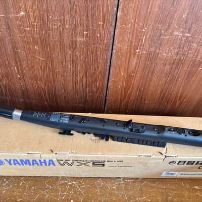 Immagine Yamaha WX5 Wind MIDI Controller w/ box, soft case, connect cable - 6