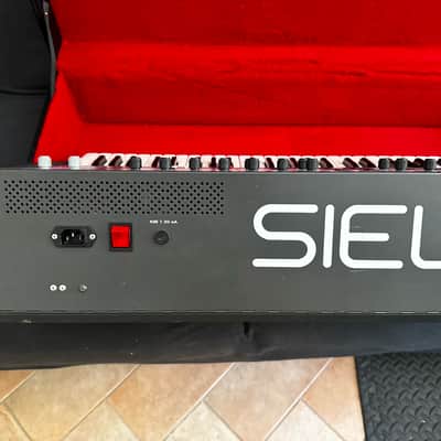 SIEL Opera 6 Polyphonic Synth - Excellent - SERVICED w/ Custom Battery Upgrade + Original Manual & Tape + Hard Case image 10