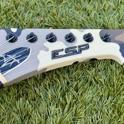 ESP Snakebyte James Hetfield Signature 2022 - Present - Kuiu Camo Satin image 5