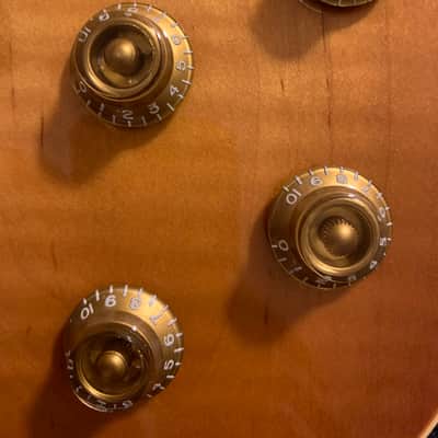 Gibson  USA Les Paul Standard 50S Light Burst 2005 image 10