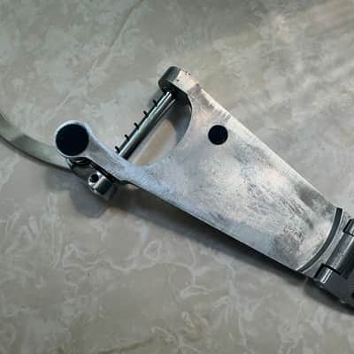 Bigsby B60 Vibrato Tailpiece with Tremolo Bar, Polished Aluminum Chrome image 4