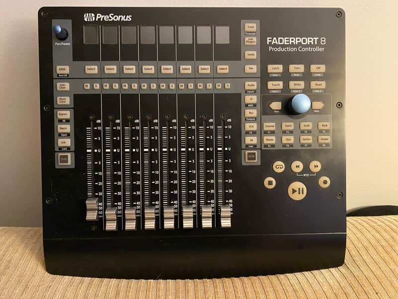 PreSonus FaderPort 8 USB DAW Control Surface 2017 - Present - Black image 1