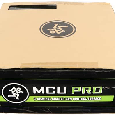 Mackie MCU Pro Universal DAW Control Surface image 11