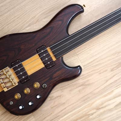 1980 Ibanez Musician Vintage Bass MC-940 Fretless Neck Thru Japan w/ohc, MC-924 image 1