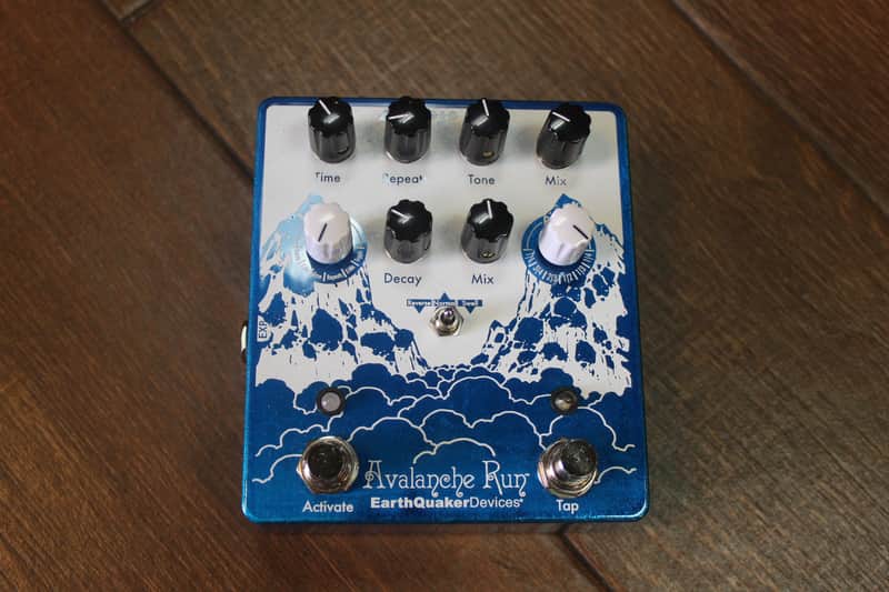 EarthQuaker Devices Avalanche Run V2