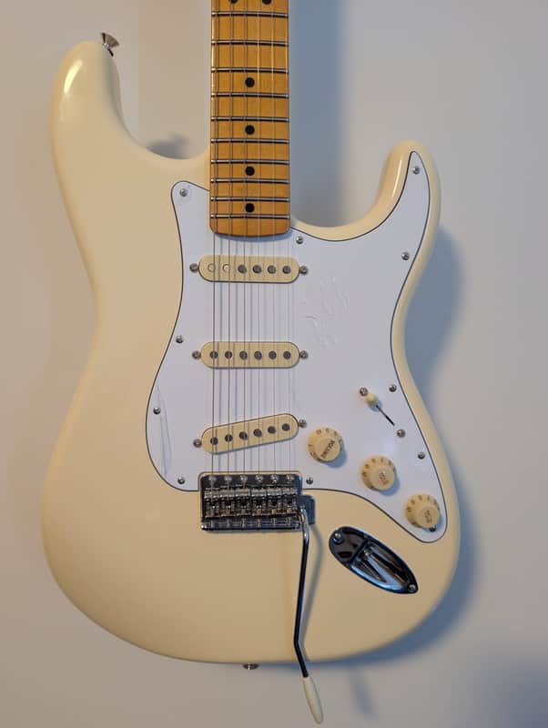Fender Jimi Hendrix Stratocaster 2022 - Olympic White - W/Locking Tuners