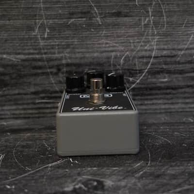 MXR Uni-Vibe Chorus / Vibrato image 5