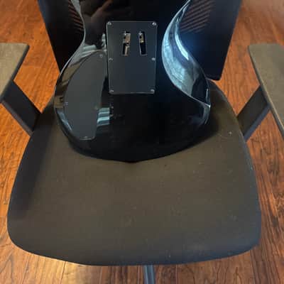 Kramer Assault 220 Plus 2010s - Black with White Binding image 4