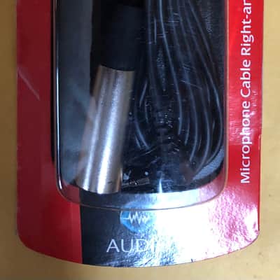 Hosa XVM-110M Right-angle 3.5 mm TRS to XLR3M Mic Cable image 2