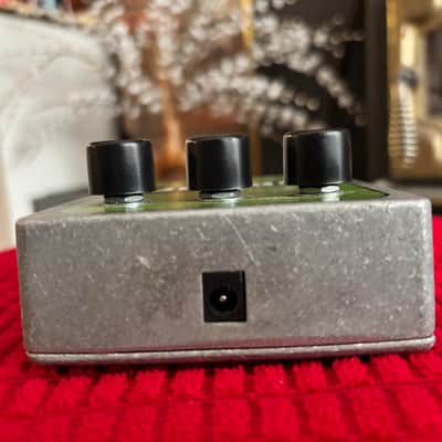 Electro-Harmonix Bass Big Muff Pi Distortion / Sustainer 2008 - Present - Green image 5