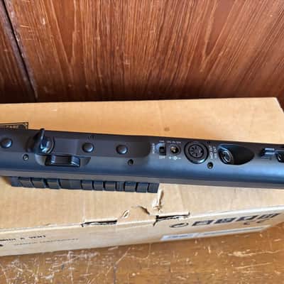 Immagine Yamaha WX5 Wind MIDI Controller w/ box, soft case, connect cable - 8