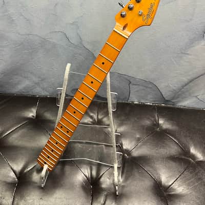 Squier Classic Vibe 50s Loaded Stratocaster Neck Vintage Tint with Maple Fingerboard, Gotoh Tuners image 2