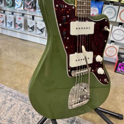 Squier Limited Edition Classic Vibe '60s Jazzmaster - Olive Green image 8