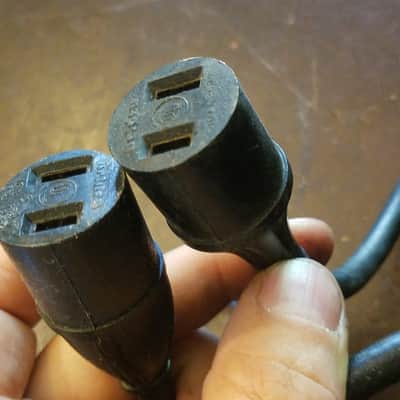 ONE (1) Belden Original Vintage Victor, Bell & Howell Round Rubber Electric Power Cord 1940s - 1950s - Black image 1