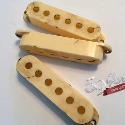 Set of 3 Hand Aged Fender pickup covers Ivory/Cream, relic, aged, Stratocaster, 59 Parts image 1