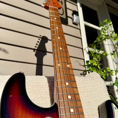 1998 Fender Classic Series '60s Stratocaster Rosewood Fretboard 3TSB, Equipped with Proper Passive image 9