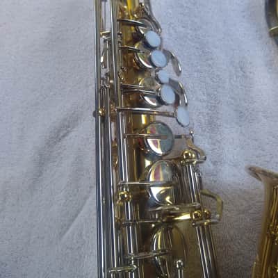 Yamaha YAS-23 Made in Japan Alto Saxophone image 11