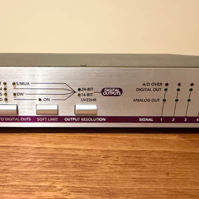 Apogee Rosetta 800 192kHz 8-Channel AD/DA Converter 2000s - Silver image 4