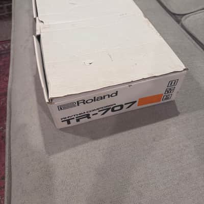 Roland TR-707 Rhythm Composer 1985 - White image 21