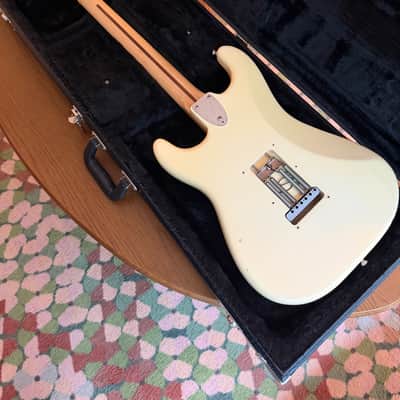 2005 Fender American Vintage '70s Stratocaster image 11