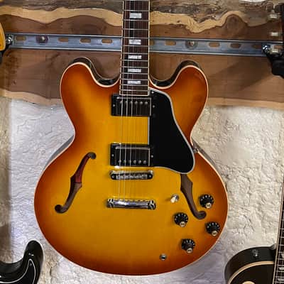 Gibson ES335 Larry Carlton MR335 2010 - Vintage Burst image 14