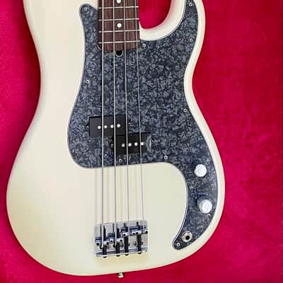 Fender American Standard Precision Bass 1995 - Arctic White image 1