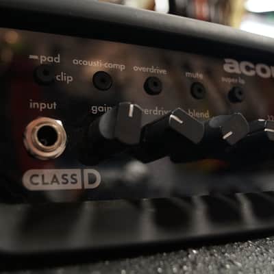 Acoustic  B300HD Compact Bass Head BIG sound! image 3