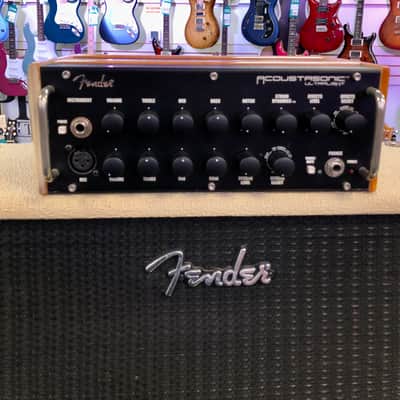 Fender Acoustasonic Ultralight Stereo 2x125 Watt Amp & 2x8” Stereo Cab - Pre Owned image 3