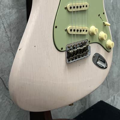Fender Custom Shop 1959 Stratocaster Journeyman Relic 3A Rosewood Fingerboard, Super Faded Aged Shell Pink 9236091088 SERIAL NUMBER CZ582653 - 7.6 LBS image 4