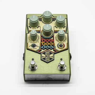 Beetronics Bee Bee Dee Delay - Effect for Guitars image 4