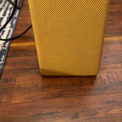 Fender '57 Custom Champ 2-Channel 5-Watt 1x8" Guitar Combo 2016 - Present - Lacquered Tweed image 4