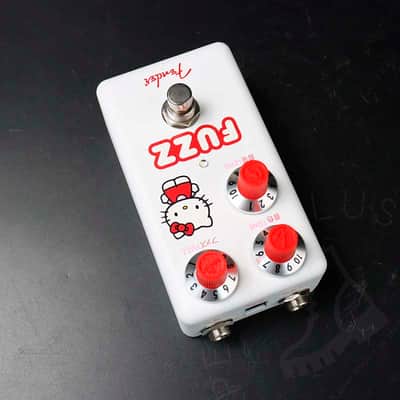 Fender Hello Kitty Fuzz Limited White edition NEW condition image 4