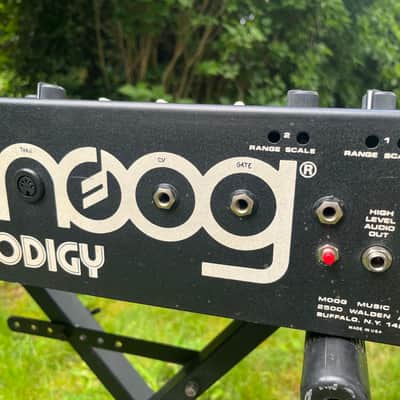 Moog Prodigy Midi + Cv/gate 32-Key Monophonic Analog Synthesizer 1979 - 1984 - Black image 6