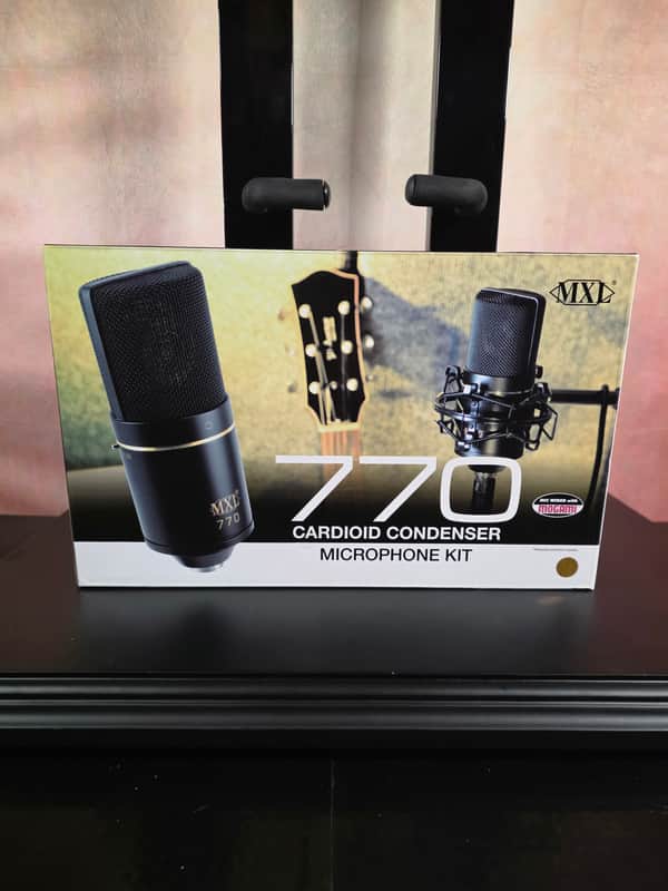 MXL 770 Small Diaphragm Condenser Mic 2010s - Black image 1