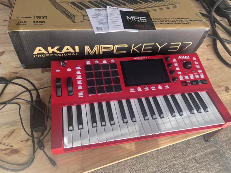 Akai MPC Key 37 Red image 1
