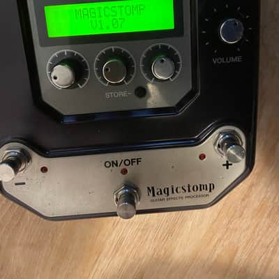 Yamaha MagicStomp UB99 Stereo Multi-Effect Pedal 1990s - Purple/Silver image 2