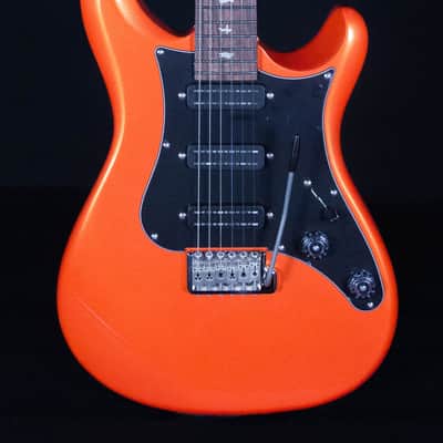 Charvel WLE-4G Metallic Red [SN 601958] [09/11] | Reverb