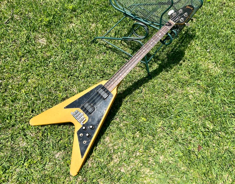 Gibson Flying V Bass 1981 Alpine White image 1
