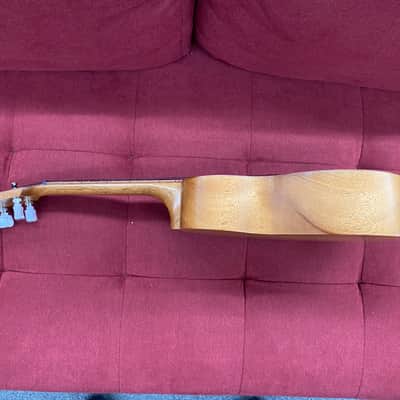 Kamaka Curly Hawaiian Koa & Mahogany Concert Ukulele image 10