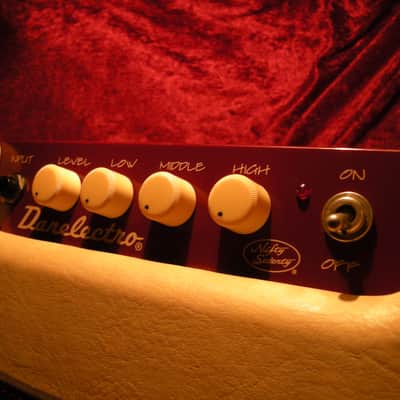 Danelectro Nifty Seventy N70 Bass Guitar Amp - Rare! image 5