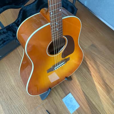 2025 Gibson J-45 Standard - Heritage Cherry Sunburst image 3