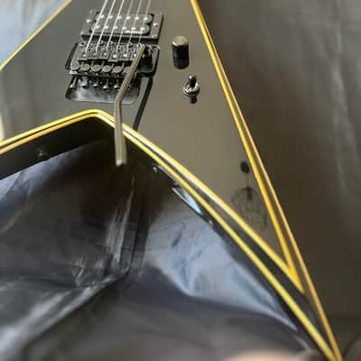 Jackson X Series KVX10 King V - Black with Gold Pinstripes Custom & Modded Bild 5