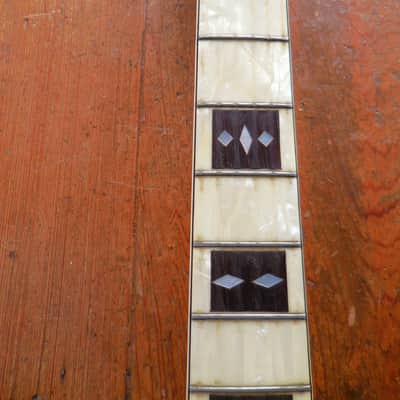 1935 GIBSON CENTURY OF PROGRESS NECK. 100% Orig. Killer Celluloid. Rare. image 3