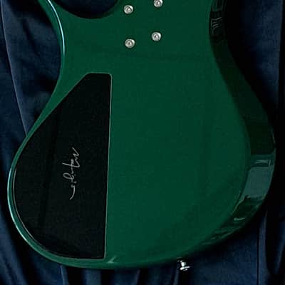 Maurizio Uber Bass Jazz Bass J4  Custom DarkGlass Tone Capsule Bartolini 9SU 7.8 lbs image 3