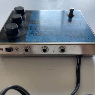 Electro Harmonix Stereo Memory Man Echo Chorus Vibrato 1984 Guitar Effect Pedal image 6
