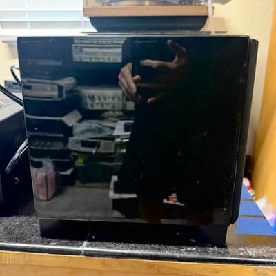 Energy ESW-CS8 Powered 8" Subwoofer Glossy Black; Tested image 8