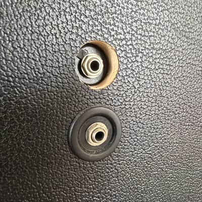 Peavey ValveKing 4x12" Speaker Cabinet - Slant 2000s - Black image 3