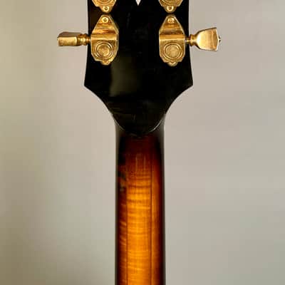 Gibson Super V CES 1980 - Sunburst image 19