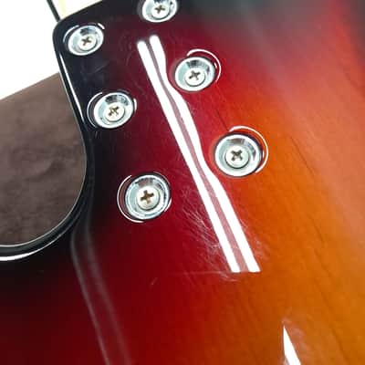 G&L 2000 L-2000 Bass Sunburst w/OHSC (851) Used image 24