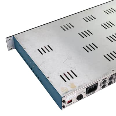 API 3124+ Mic/Line Preamplifier #909.3268 (Used) image 4